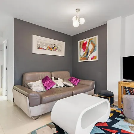 Hukako Apartment *